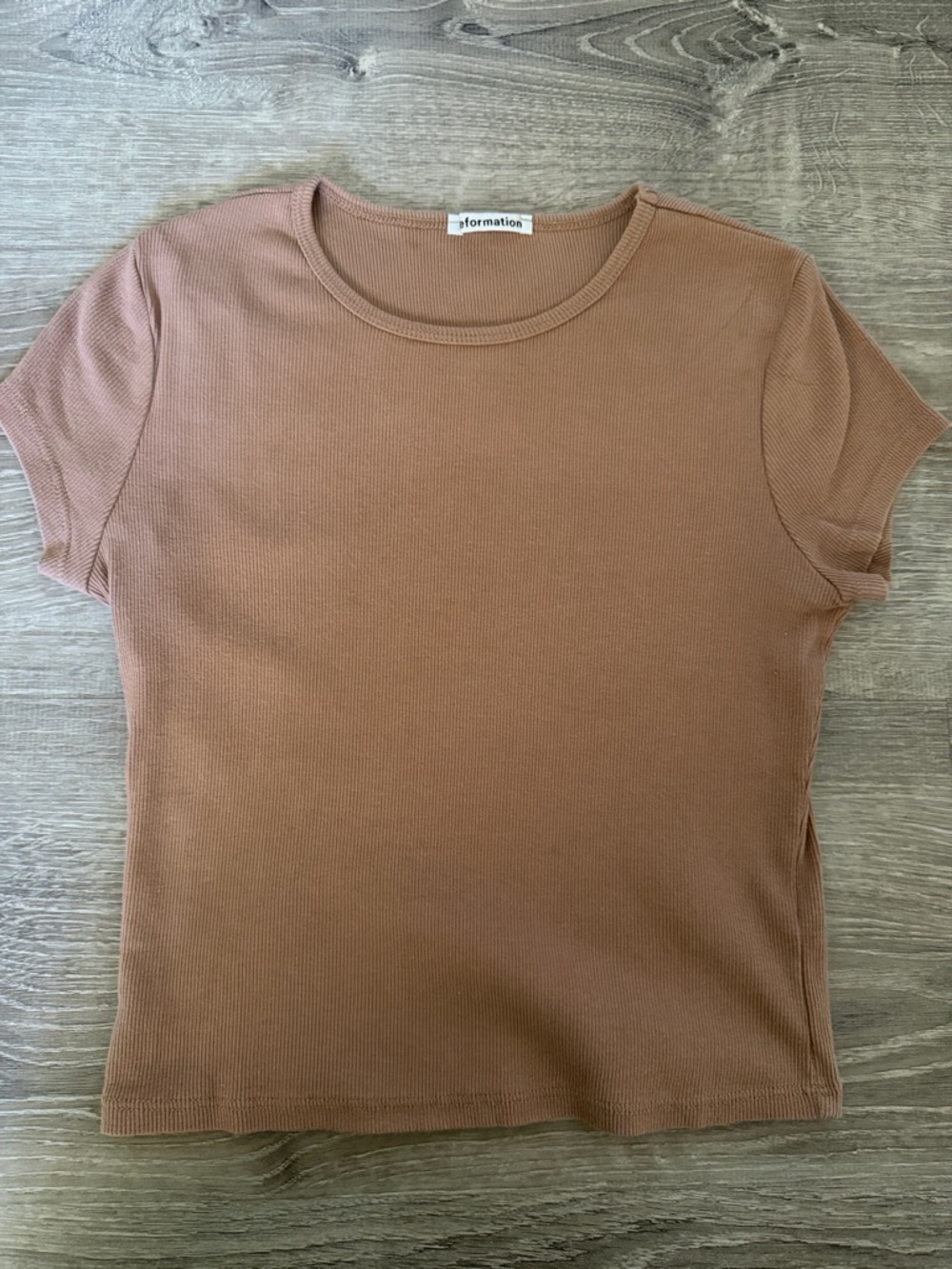 Reformation Short Sleeve Ribbed Tee in Warm Brown